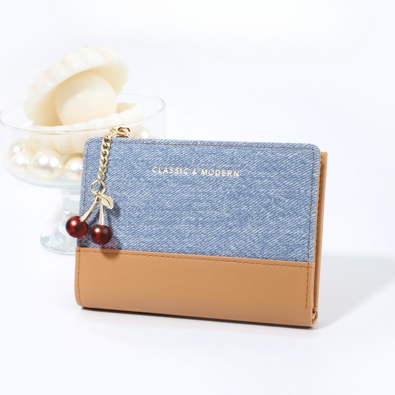 Interior Design News - New Women’s Short Wallet with Instagram-Style