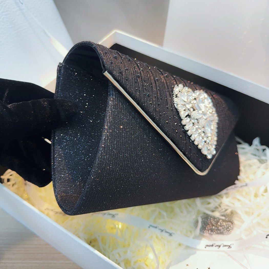 New Rhinestone Top Handle Even - огляд і ціна Interior Design News